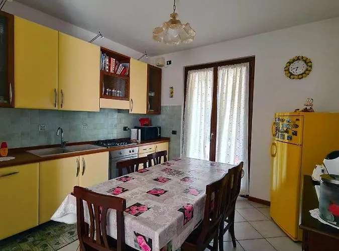 בית אירוח Casa Andre פסקנטינה